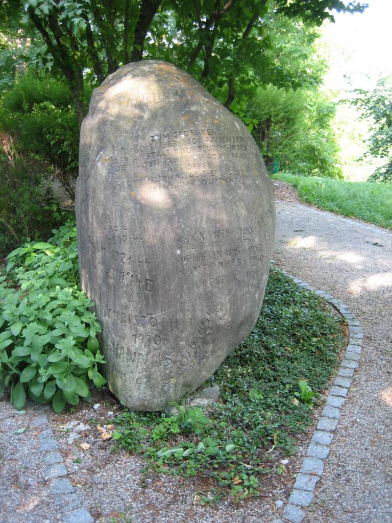 Memorial (boulder) in Kaufbeuren