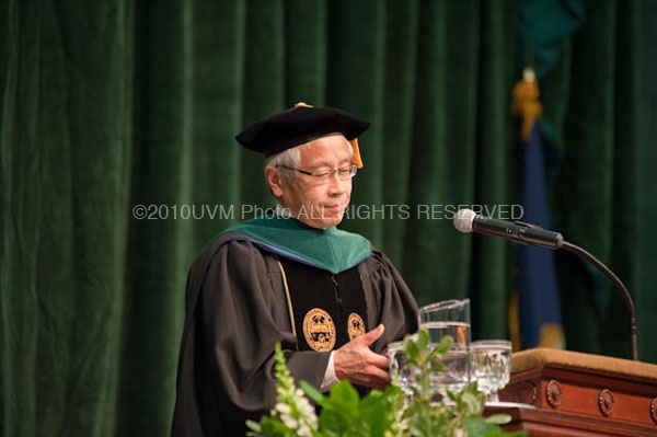 20101218_DecGrad-31