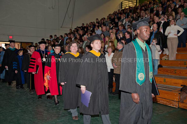 20101218_DecGrad-4