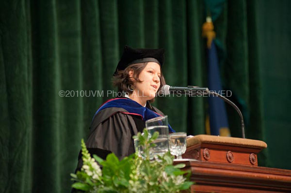 20101218_DecGrad-40