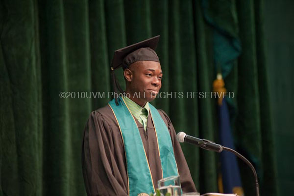 20101218_DecGrad-43