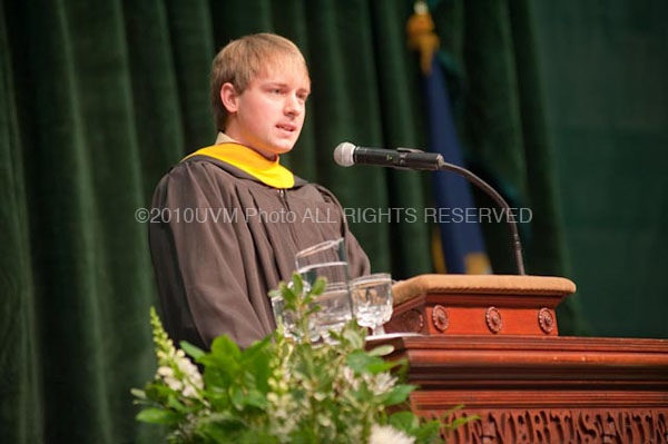 20101218_DecGrad-51