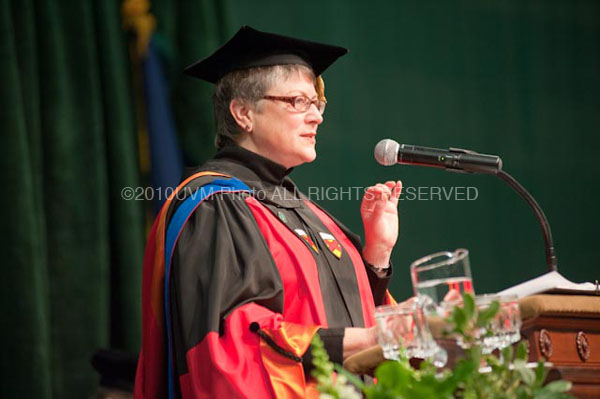 20101218_DecGrad-68