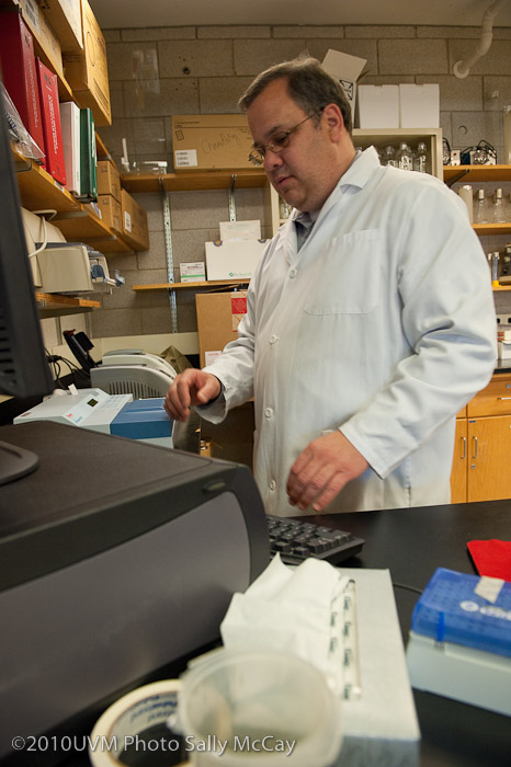 20100512_CNHS-100-2