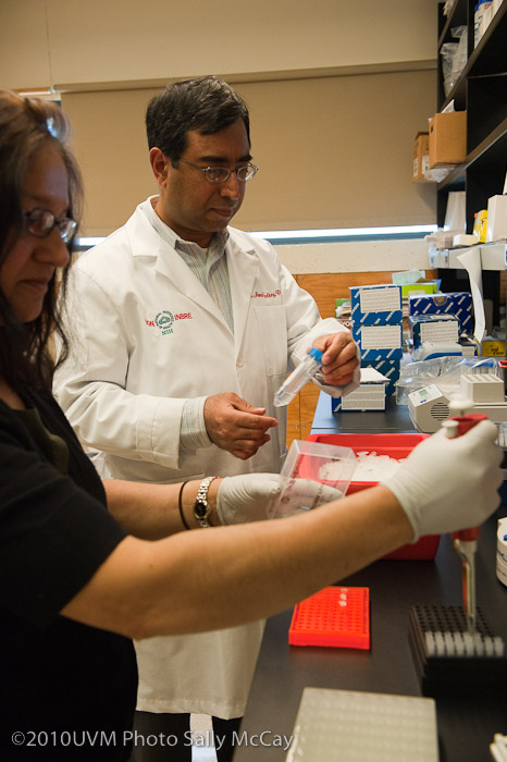 20100512_CNHS-142-2