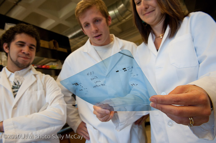 20100512_CNHS-225-2