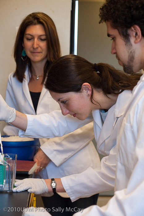 20100512_CNHS-235-2