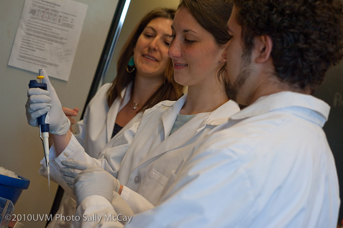 20100512_CNHS-238-2