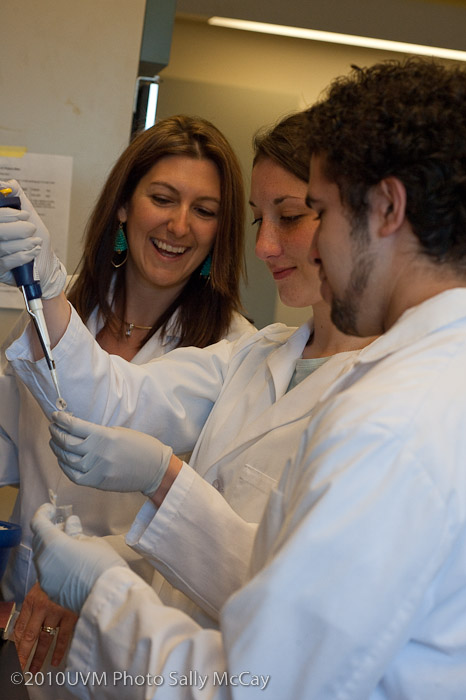 20100512_CNHS-241-2