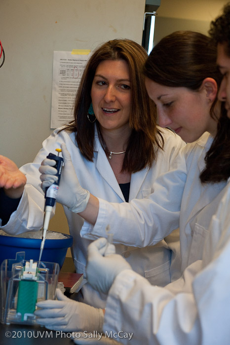 20100512_CNHS-258-2