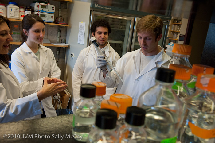 20100512_CNHS-261-2