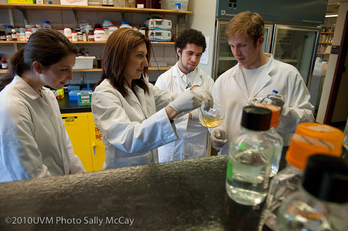 20100512_CNHS-273-2