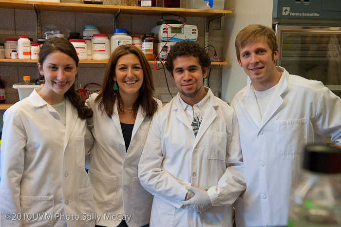 20100512_CNHS-294-2