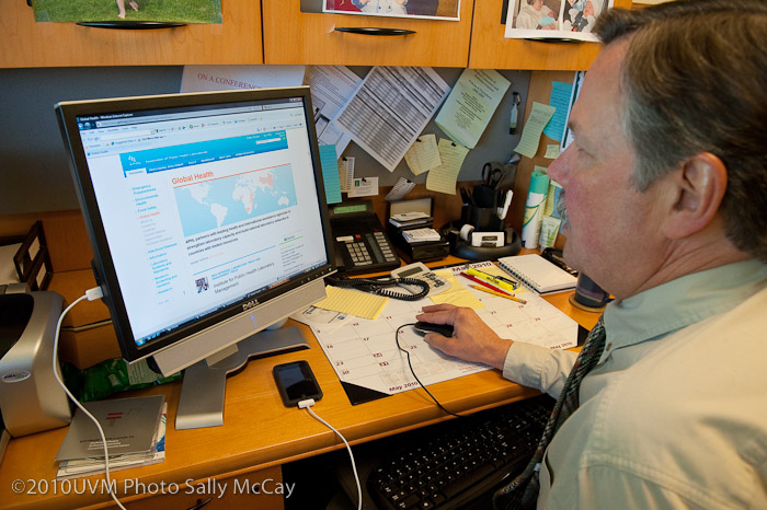 20100512_CNHS-303-2