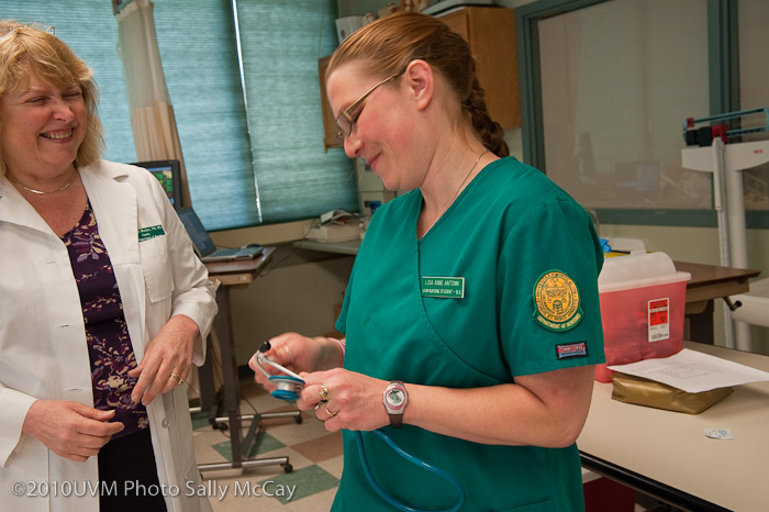 20100512_CNHS-33