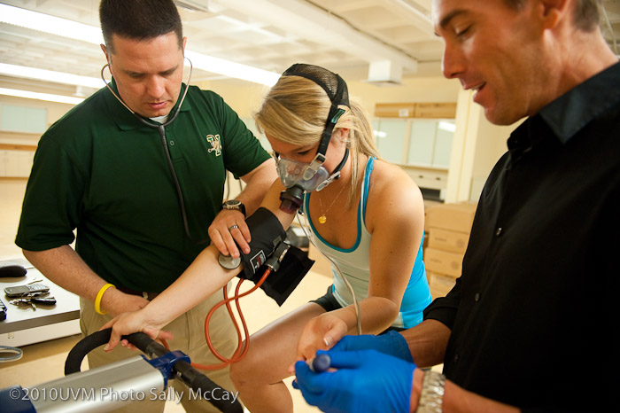20100512_CNHS-409-2