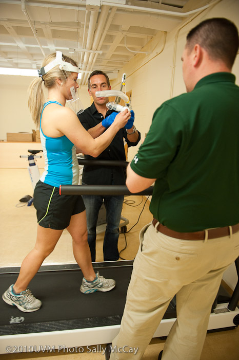 20100512_CNHS-437-2