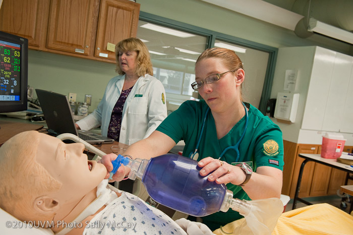 20100512_CNHS-57