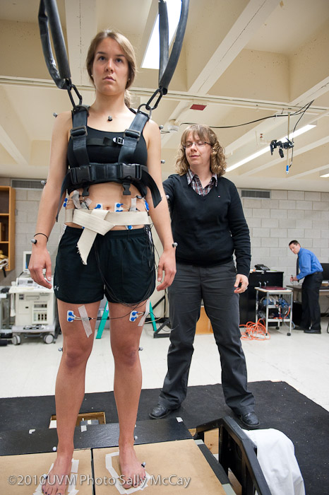 20100512_CNHS-533