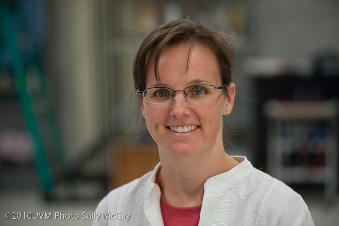 20100512_CNHS-571
