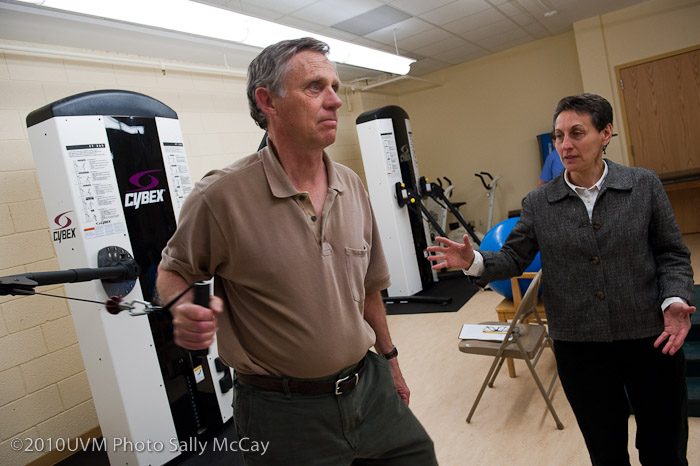 20100512_CNHS-635