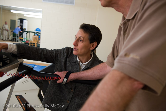20100512_CNHS-640