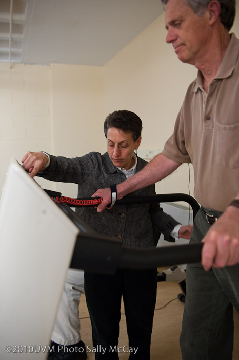 20100512_CNHS-644