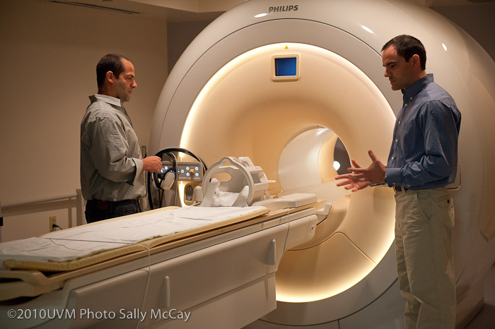 20100512_CNHS-759