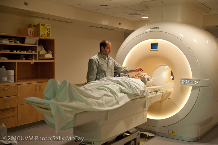 20100512_CNHS-781