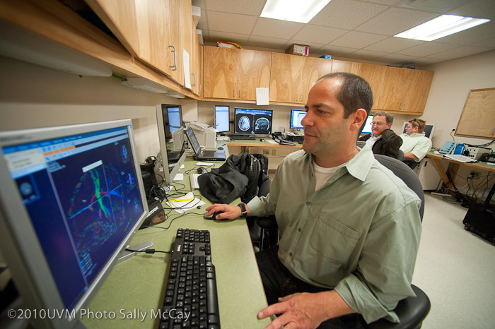 20100512_CNHS-787