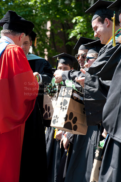 20120520-406