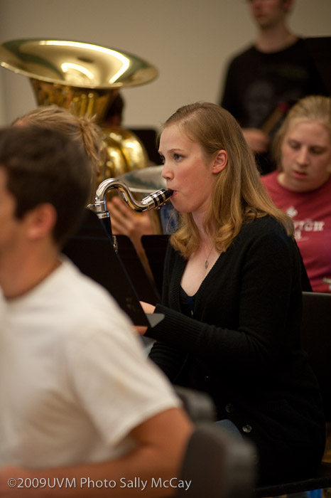 296117Band-9