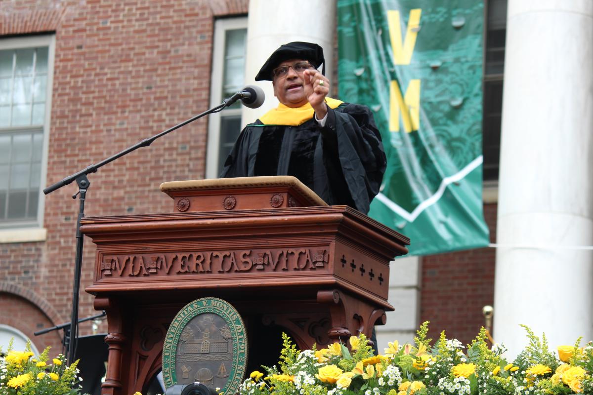 GSB Celebrates Graduates at the 2023 UVM Commencement and Celebration