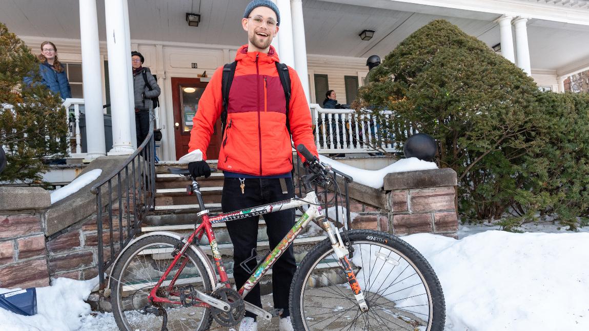 Biking to work in the winter clearance