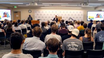 GSB Dean's Speaker Blazewicz