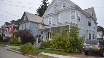 Street view of Burlington neighborhood.