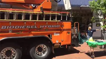 Representatives promote alternative fuels