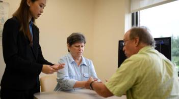 3 people in clinic