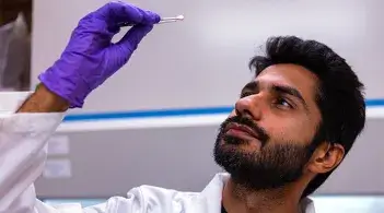Graduate Student Irfan Tahir at work in Dr. Rachael Floreani's Engineered Biomaterials Research Laboratory (EBRL)