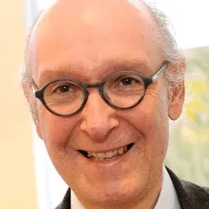 White male with glasses