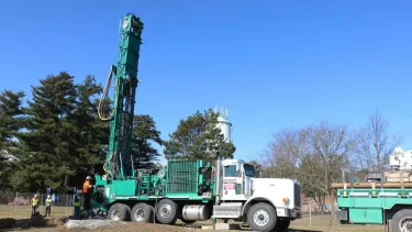 Geothermal drill unit