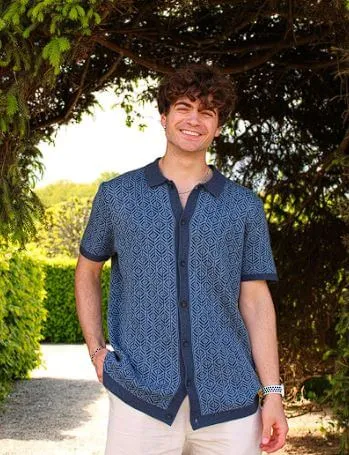 Hunter Holoubek