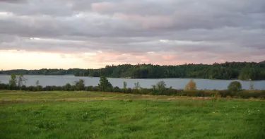 Shelburne Pond