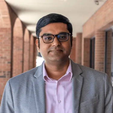 Srini V