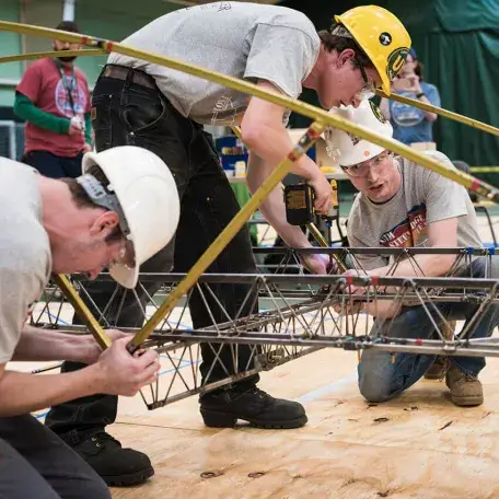Civil Engineering students team up for a competition