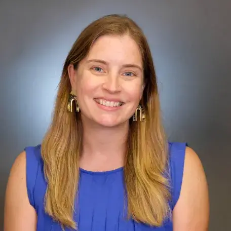 Christy Gallese Headshot