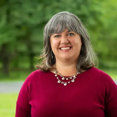 Laura Hill photographed