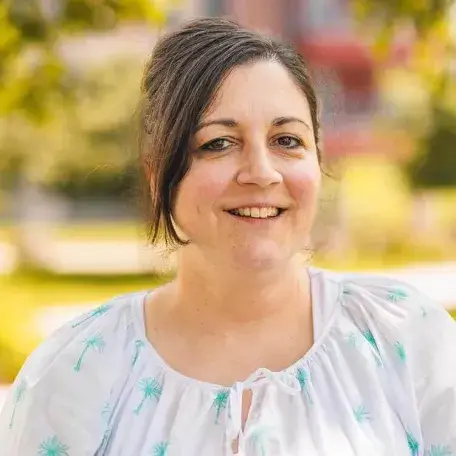 Lisa Vear