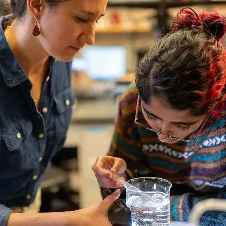 two women in lab