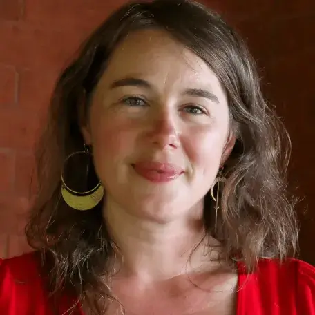 Headshot of Katherine Elmer